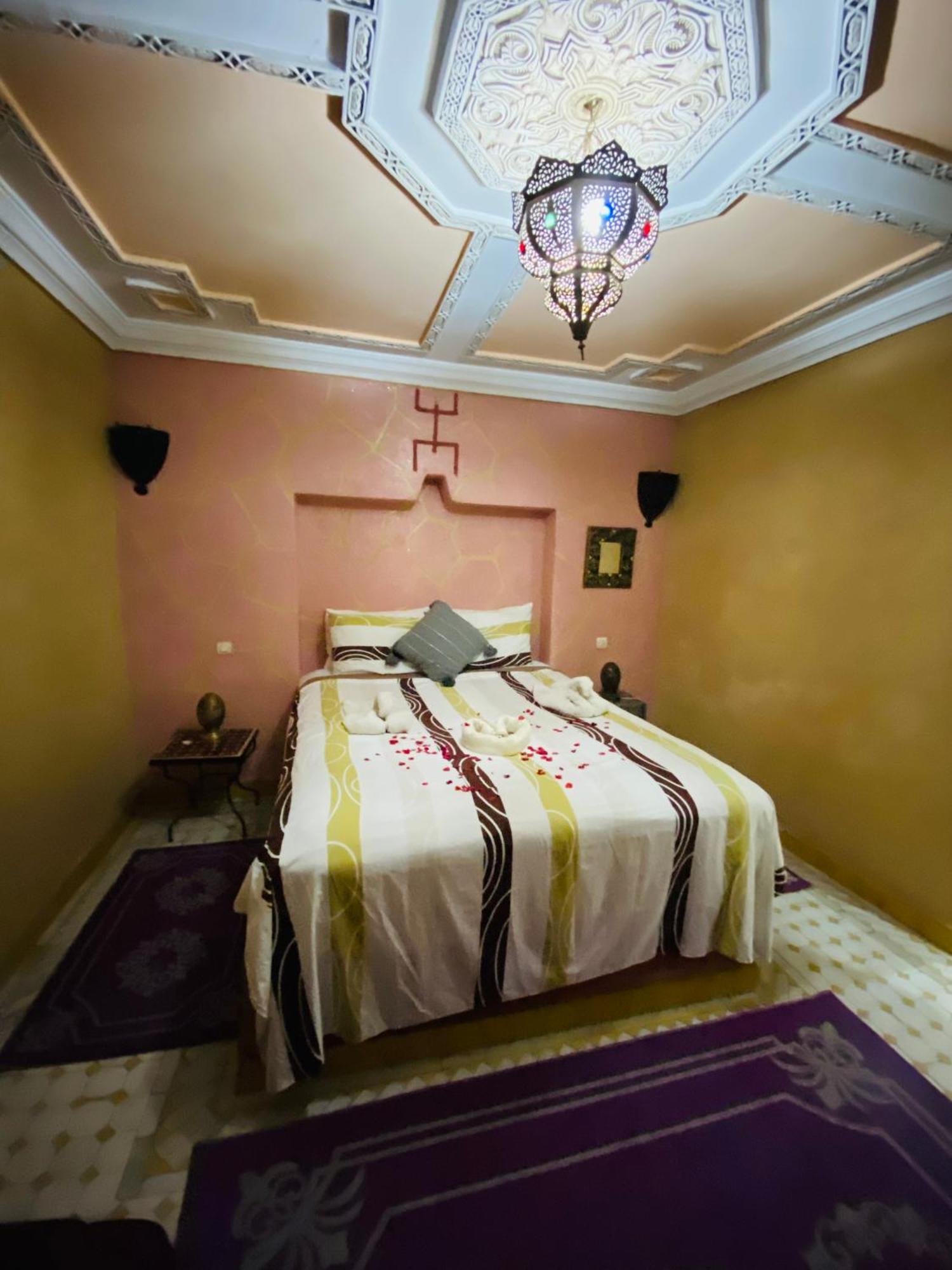 Riad Layla Rouge Marrakesh Exterior photo
